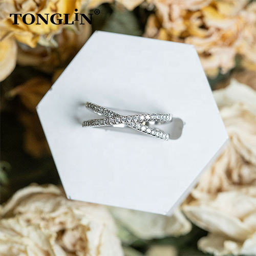 Wholesale Custom Silver Ring Bling Bling 925 CZ Diamond Crystal Rings Women