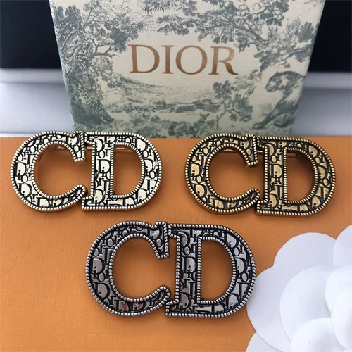Wholesale Fashion Brooch DIR LHZ #A6042