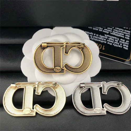 Wholesale Fashion Brooch DIR LHZ #A6042