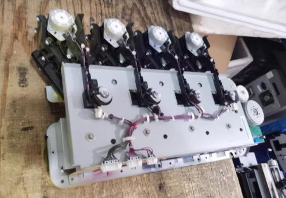 Aprint Konica Minolta bizhub PRESS C1060 C1070 Toner Hopper Assembly