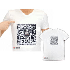 Design and customize 3D graphic change advertising shirt / cultural shirt printing PVC soft glue trademark, which can be sewn / pressed and printed