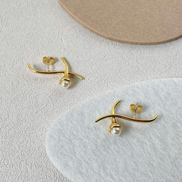 ENFASHION Aesthetic Branch Pearl Earrings For Women Gold Piercing Stud Earring Irregular Fashion Jewelry Party Brincos E221348