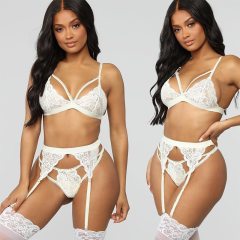 Leechee Women Lace garter three-piece Underwear Perspective Bandage Bra Set