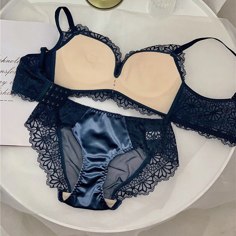 New Women's Suit Fashion Lace Women's Wireless Bouble Breasted Thickened Comfortable Adjustable Bra with Sexy Backless Underwear