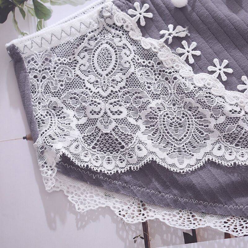 2020 New Fashion Lovely Palace Wind Small Daisy Cotton Thread Ladies Briefs Female Underwear Cute Underpants Charming Lingerie