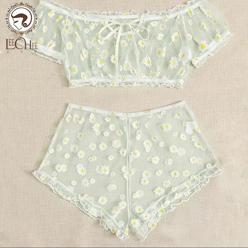 Leechee New Bra Women's Underwear Cute Daisy Embroidery Sexy Ligerie Set Off-Shoulder Bralette Top+Shorts European And American
