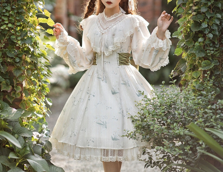 Original design new long sleeve lovely women's Lolita Dress without hat