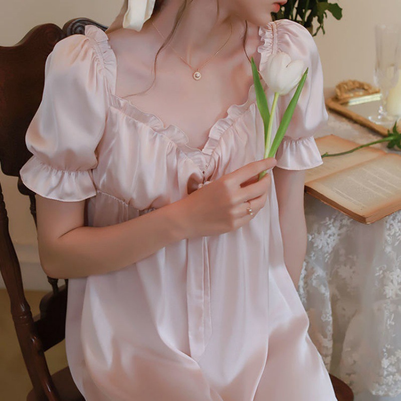 French satin nightdress for ladies summer short-sleeved ice silk nightgown royal court square collar home wear