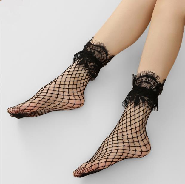 new hollow out fishing net socks fashion lace black mesh eye tube socks children's short silk stockings