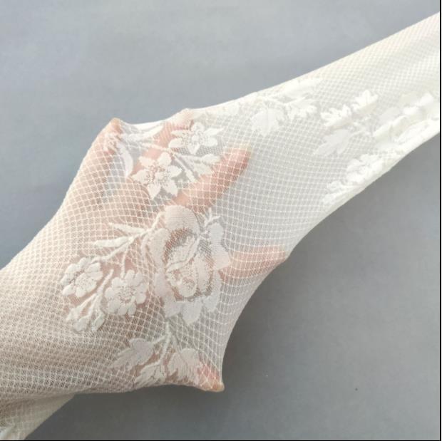 New sexy net socks in spring and summer hollowed out meat three-dimensional rose relief t crotch female pantyhose silk stockings