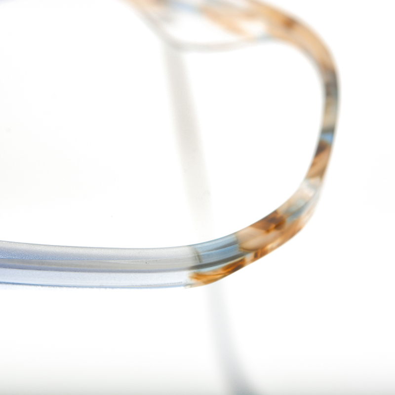 Oversized Prescription Glasses for Big Frames & Oval Faces