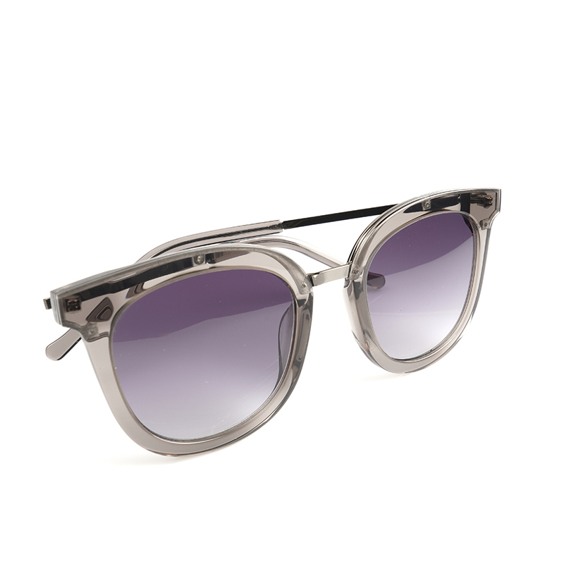 Big Head Sunglasses: Extra-Wide Frames for Larger Faces