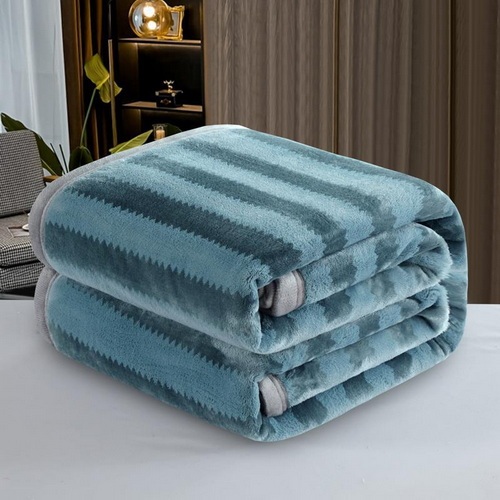 Thickened and upgraded snow fox wool blanket autumn winter cover blanket 400g