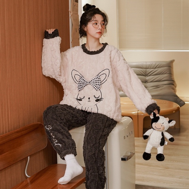 Coral velvet pajamas ladies' 2022 new spring autumn winter thickened winter flannel plush home clothes