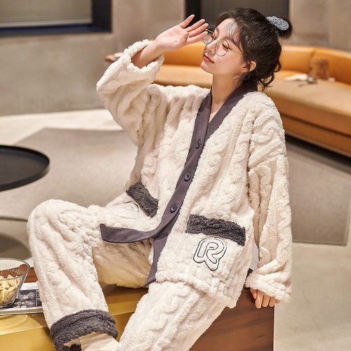 Pajamas Women's autumn and winter new style coral velvet thickened winter flannel household suit