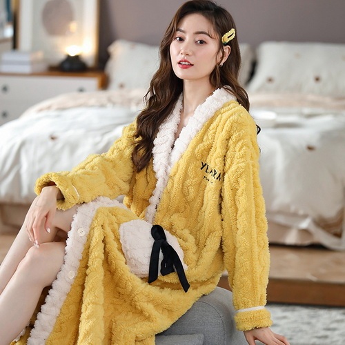Nightgown Women's Autumn and Winter 2022 New style coral velvet thickened winter flannel home clothes