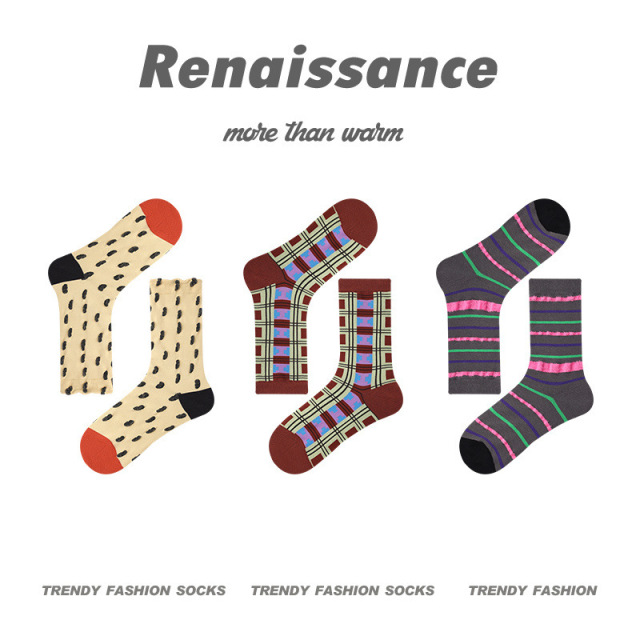 Renaissance original women's socks autumn simple flower design in tube socks combed cotton Zhuji tide brand socks