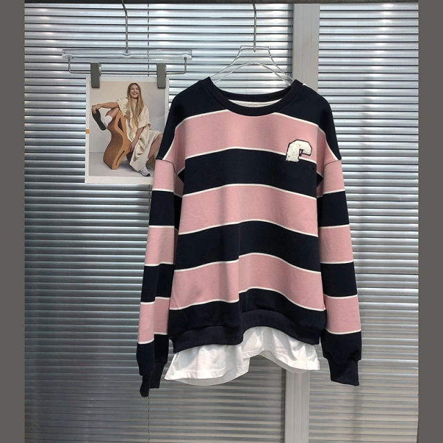 100% Cotton Winter 2023 new American retro sweet cool careful machine C letter color stripes  hoodie woman