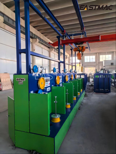 Vertical Type Take Up For Enameling Line Independent TraversingEnameled Wire Winding