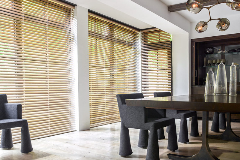 Motorized Venetian Blind