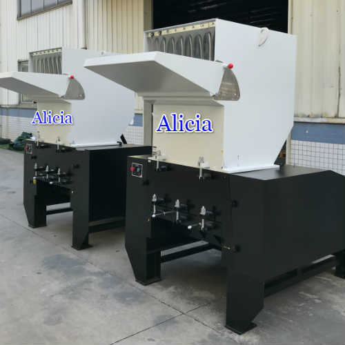 flat knife recycling plastic crusher with blower and silo hopper
