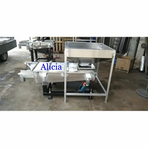 Rectangular Vibrating Screen with a stainless steel hopper