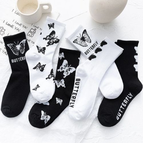 5 Pairs Women Socks Cotton Cute Cartoon Skateboard Socks Harajuku Autumn Winter Kitten Cat Banana Socks Smile Cool Ankle Socks