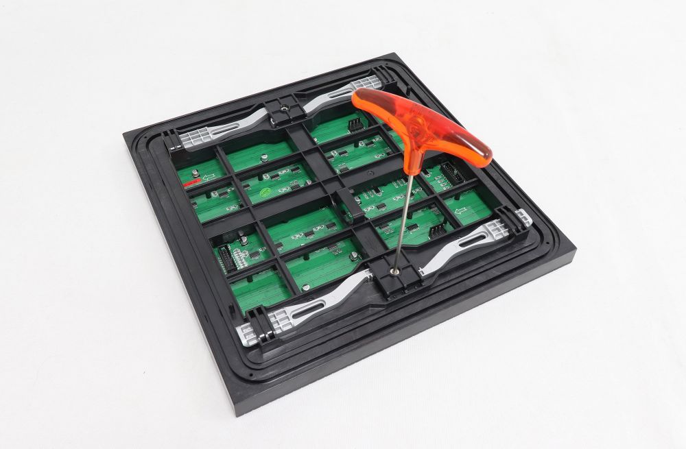 P6.67 outdoor Front Service LED Panel SMD2727 320x320mm