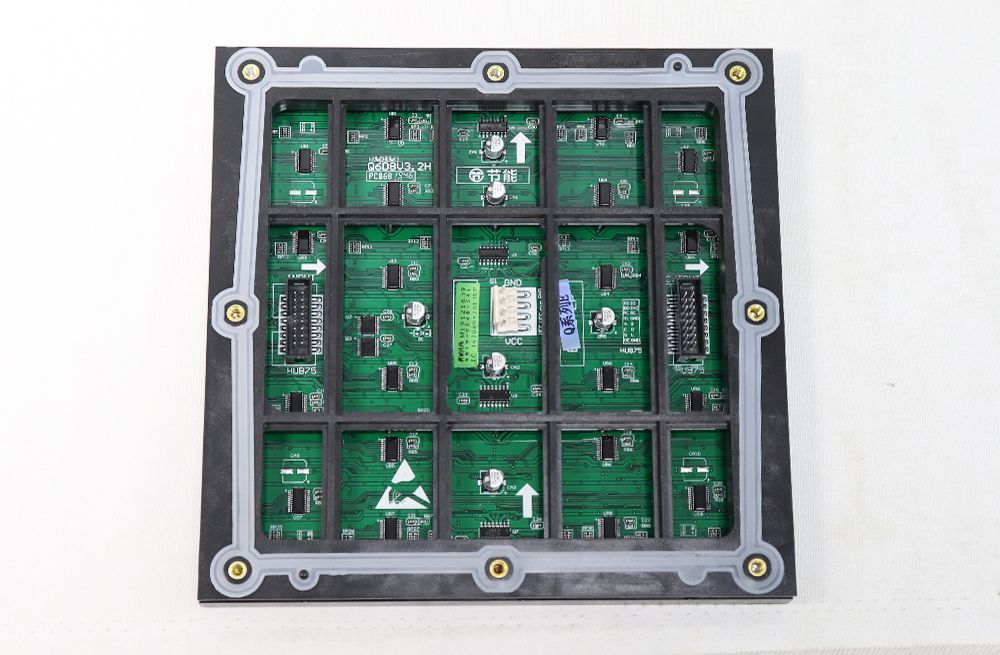 Full color P6 outdoor  SMD2525 1/8 scan 192x192mm LED Module