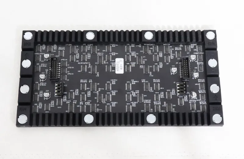 P4 Indoor 256x128mm Full Color LED Screen Soft Flexible LED Module