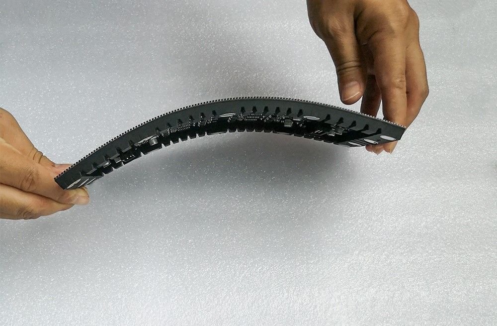P4mm Indoor 320x160mm Magnet Soft Flexible LED Module for curve screen
