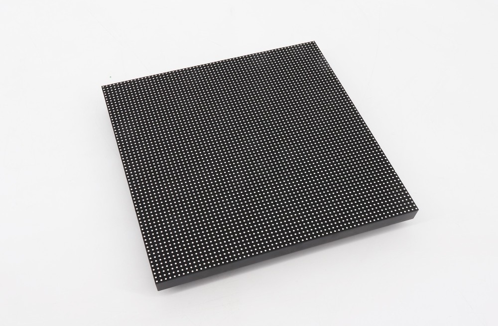 P3.91 Outdoor 250x250 Dual Maintenance LED Display Module