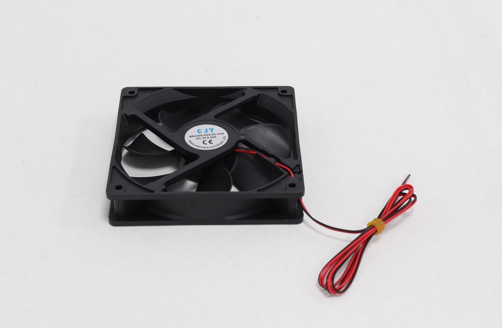 DC5V High Quality Brushless LED Display Cabinet Cooling Fan