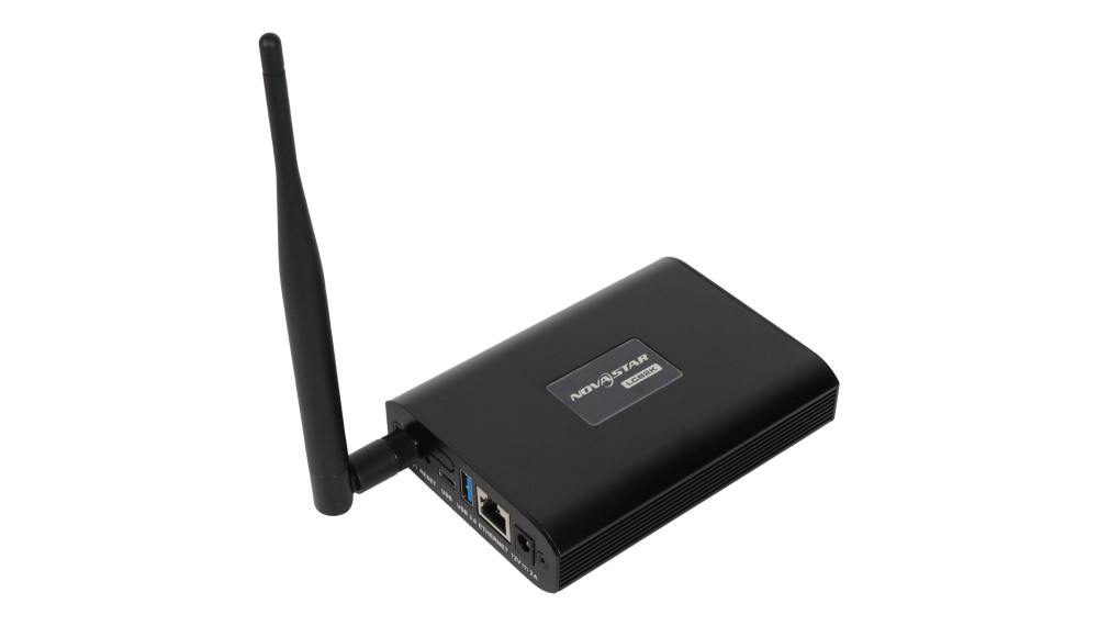 Novastar LCB2K multimedia player