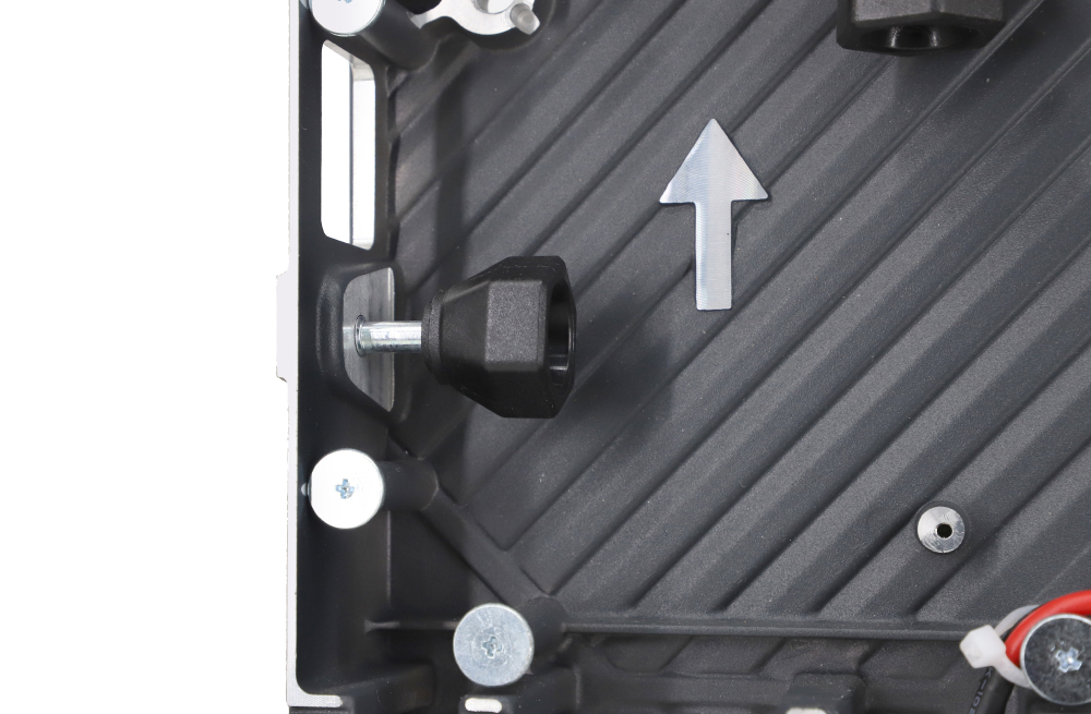 P3.076 Indoor 640x480 Die-cast Front Service LED Screen Display