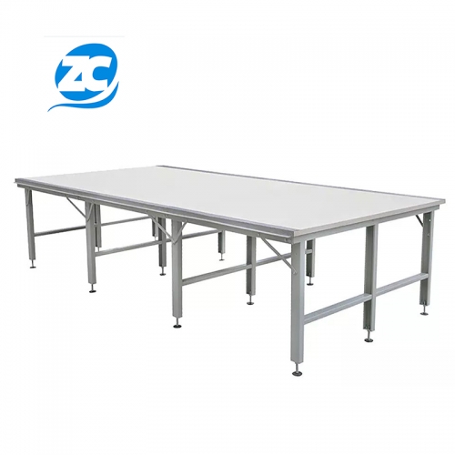 Garment factory industrial cloth spreading and cutting table