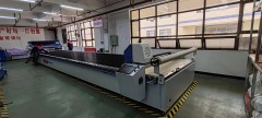 Integrated Automatic spreading and cutting machine