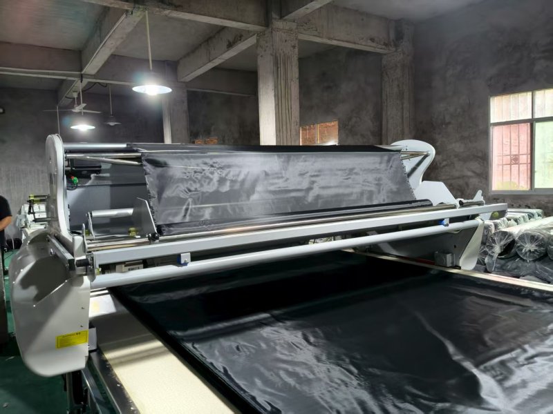 Automatic spreading machine Y8