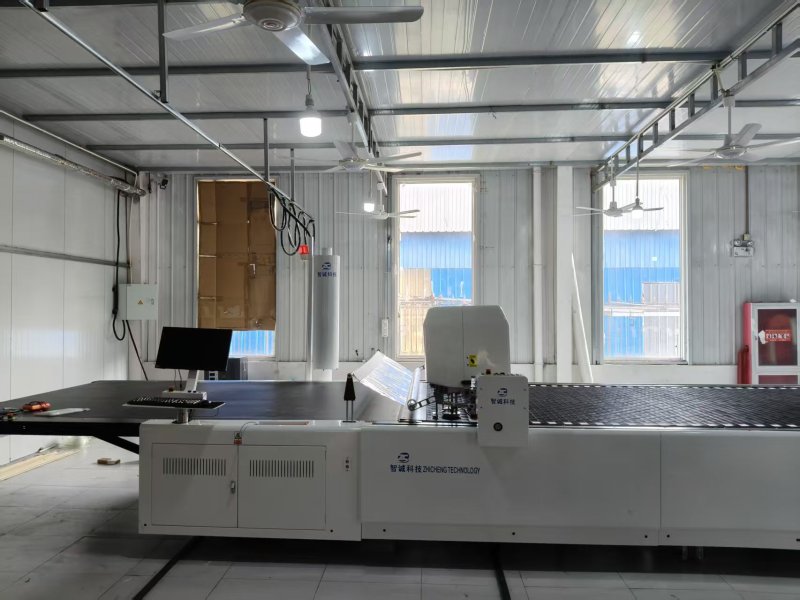 Automatic fabric cutting machine ZC-KJ-230
