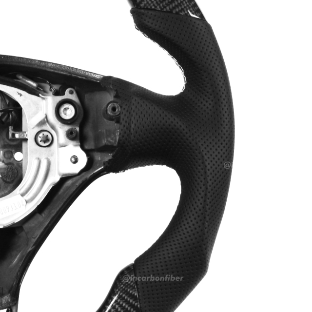 Carbon Fiber Steering Wheel for Audi A4 S3/RS3 S4/RS4 S5/RS5 S6/RS6 S7/RS7