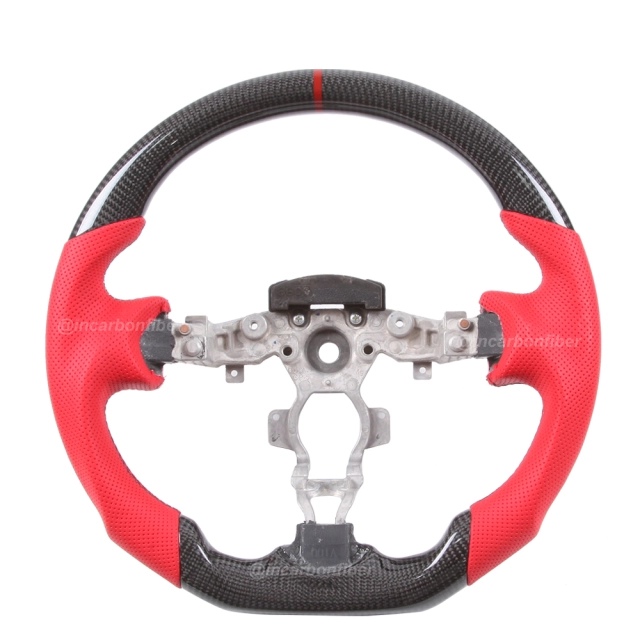 Carbon Fiber Steering Wheel for Nissan Tiida, Juke, Kicks, Sentra/Sylphy, Note, Micra, Almera/Versa/Sunny, Maxima