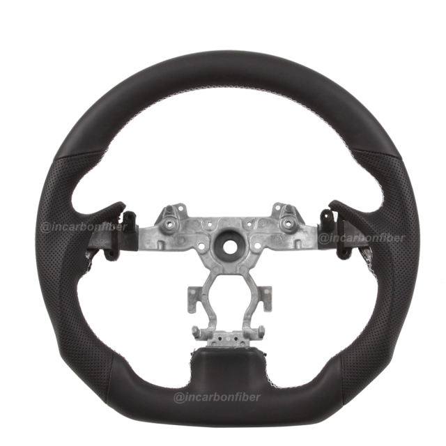 Carbon Fiber Steering Wheel for Infiniti G37