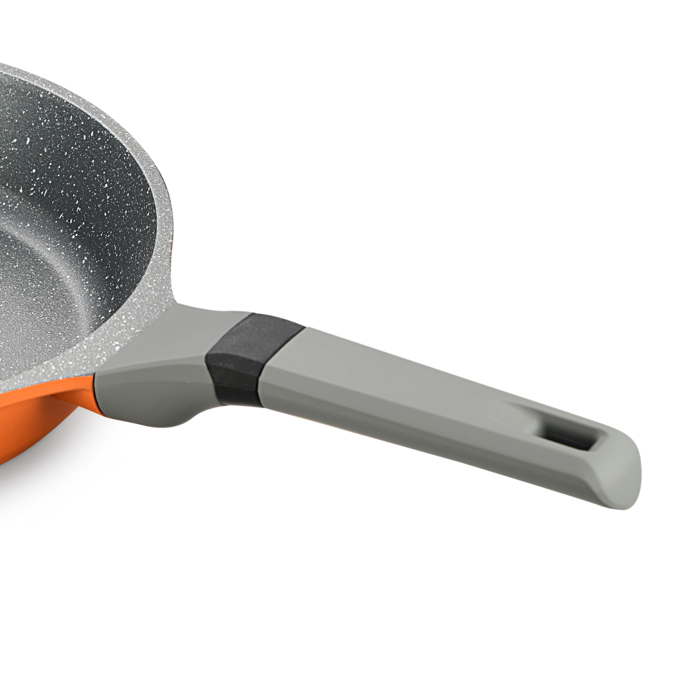 Kitchen Cookware Aluminum Non-stick Frying Pan with Induction Base