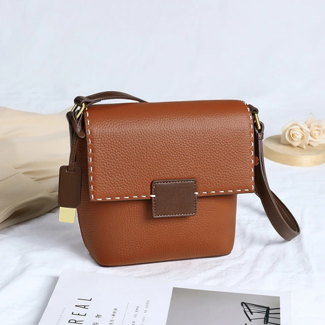 Simple single shoulder crossbody bucket bag