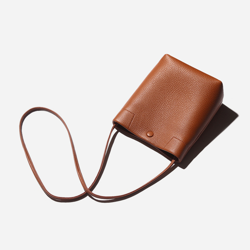 Bucket bag