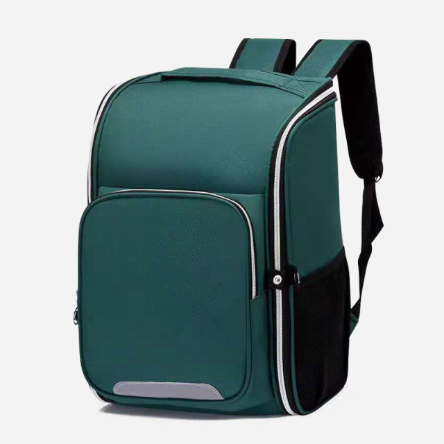 Lightweight space duffel bag