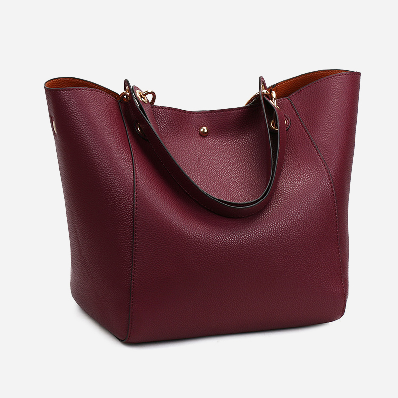 Large capacity magnetic buckle tote bag