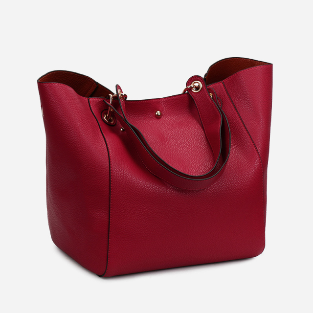 Large capacity magnetic buckle tote bag