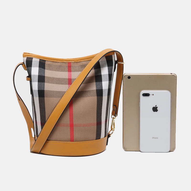 Canvas plaid bucket bag