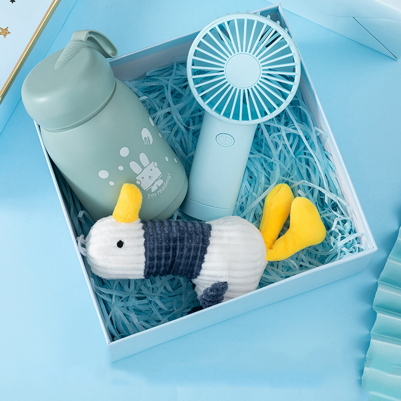 Children's Day New Year gift kindergarten birthday companion gift elementary school students prizes wholesale practical creative gift sets